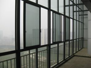 福州粵紗門窗老師傅教你如何選斷橋鋁門窗